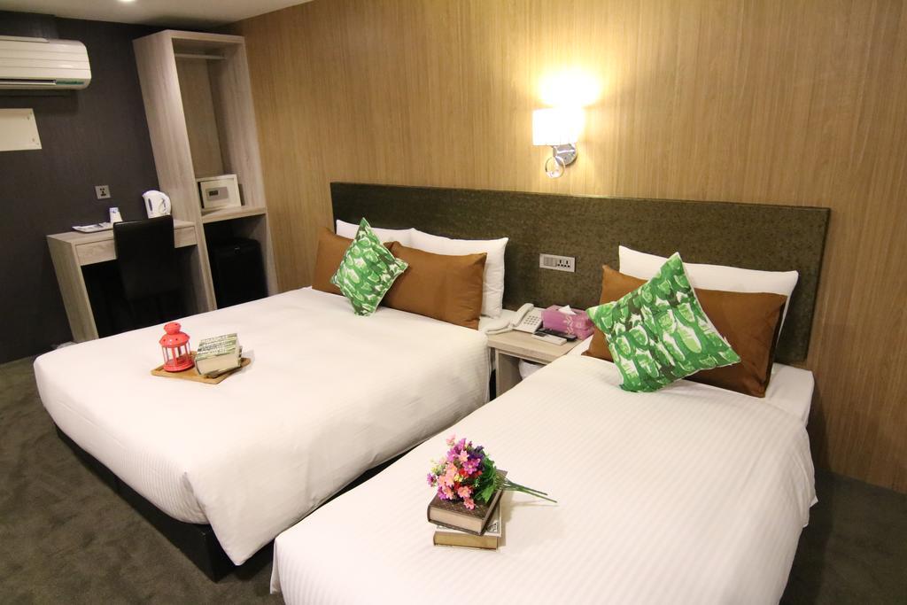 Hotel 6 - Wannien Taipei Esterno foto