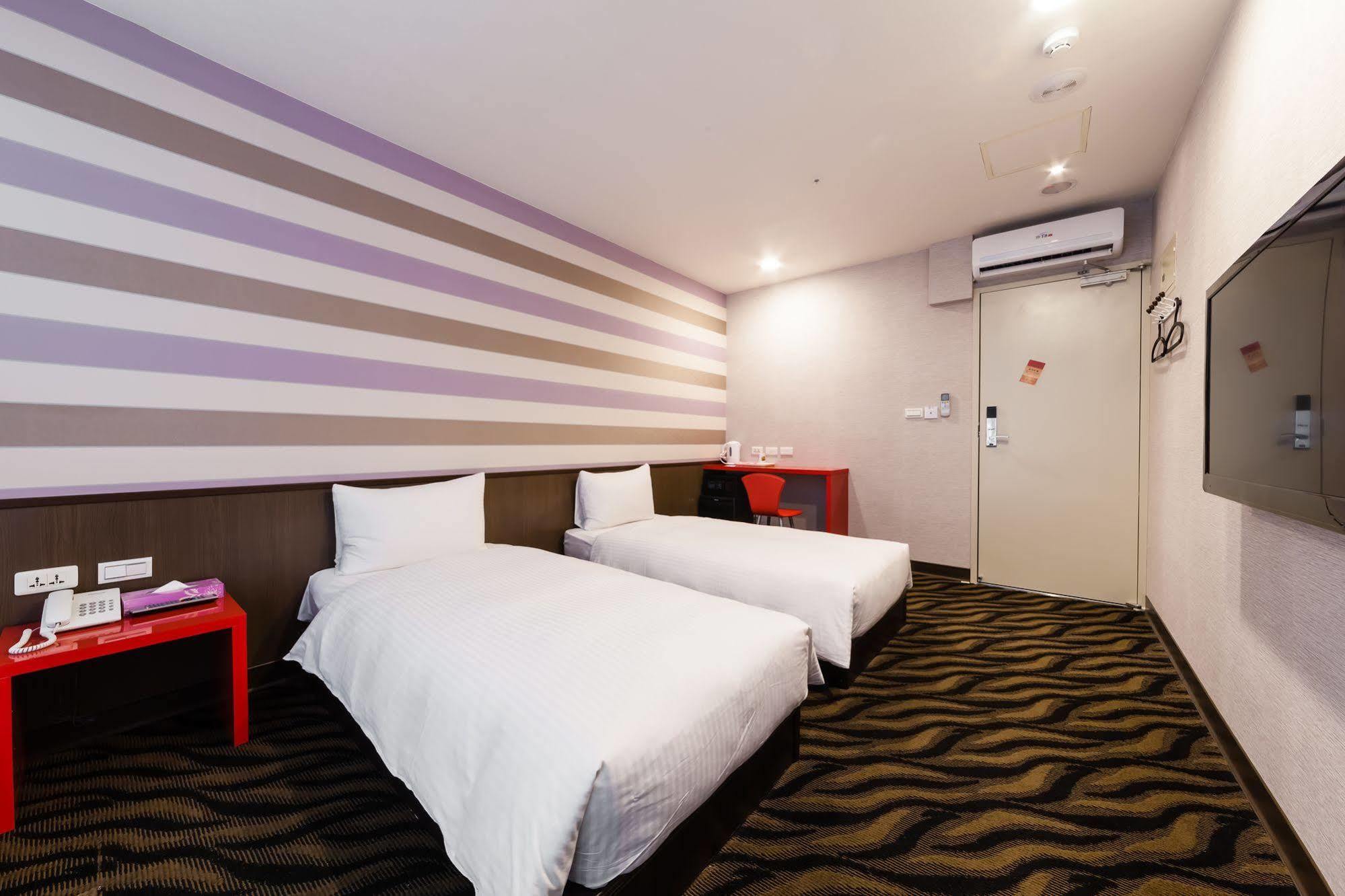 Hotel 6 - Wannien Taipei Esterno foto